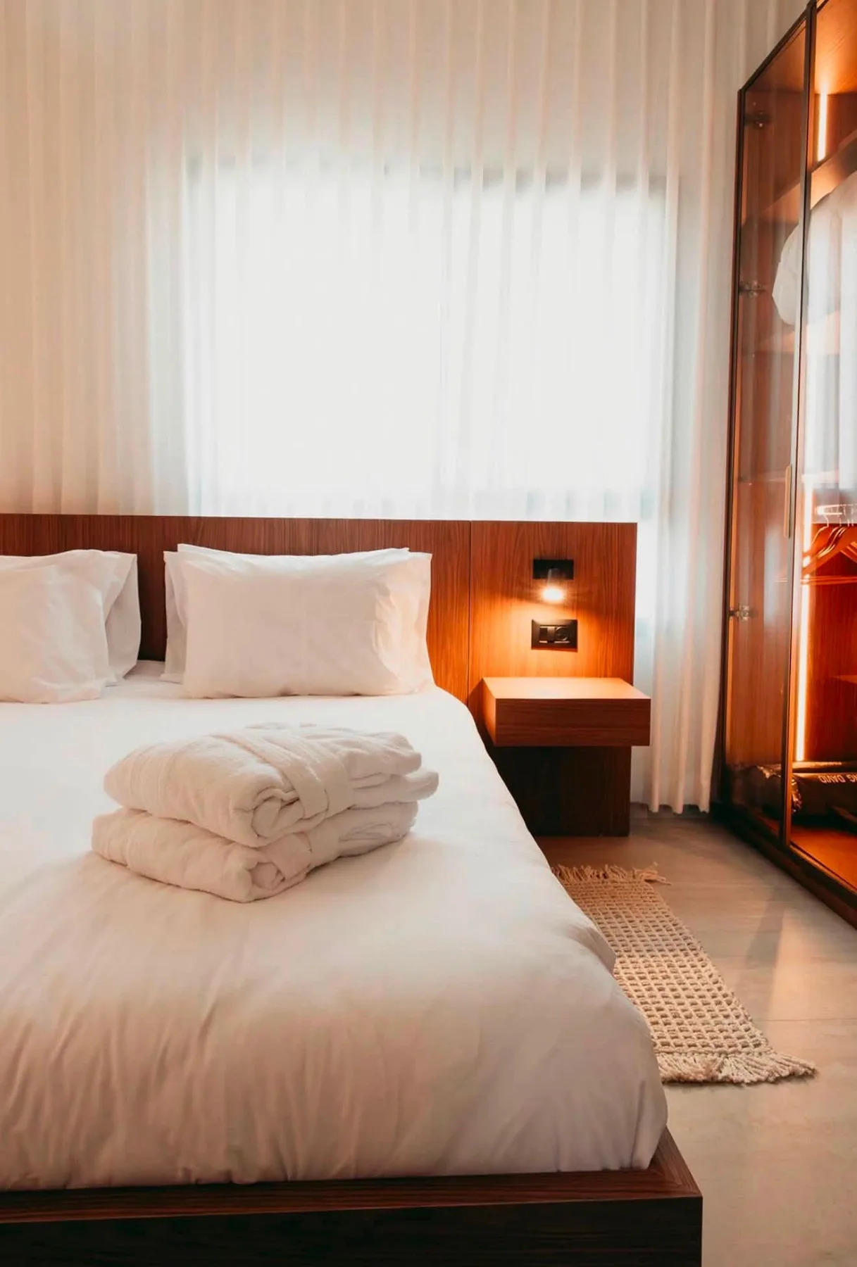 COCONUT SUITES